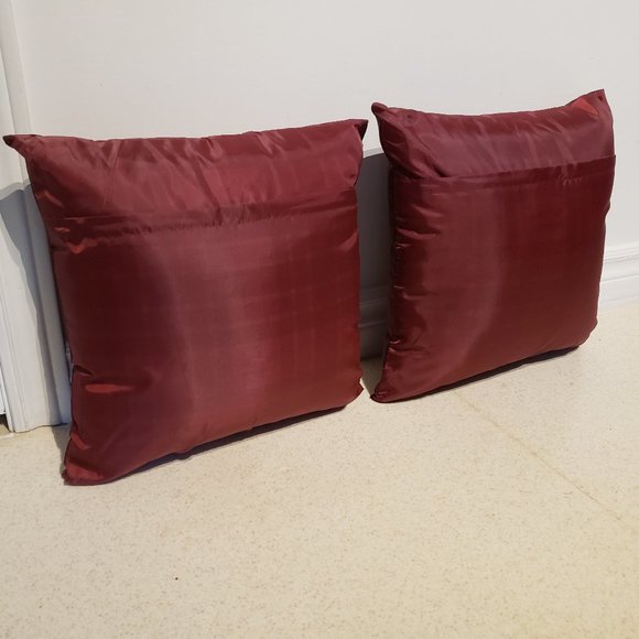 2 Deluxe Ritz Carlton Designer Throw Pillows 15'x15' & 5' Thick W/Zippers, MINT! - Picture 6 of 8